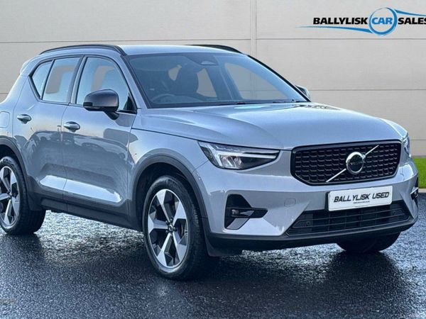 Volvo XC40 SUV, Petrol Hybrid, 2025, Grey