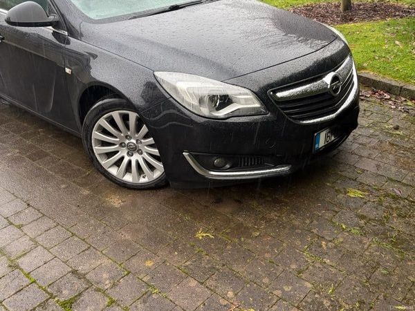 Opel Insignia Saloon, Diesel, 2016, Black