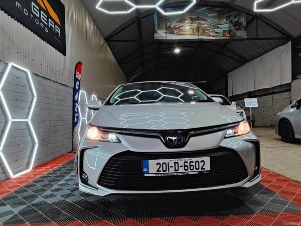 Toyota Corolla Saloon, Petrol Hybrid, 2020, Grey