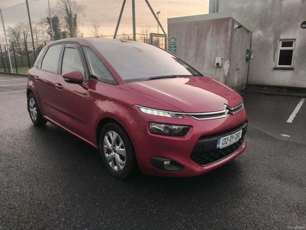 Citroen C4 Hatchback, Diesel, 2013, Red