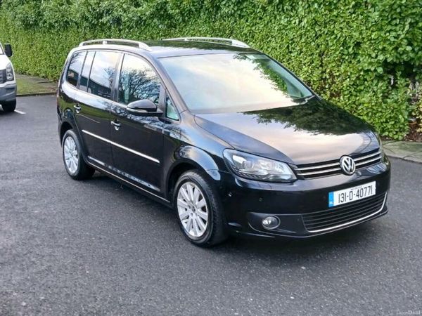 Volkswagen Touran MPV, Petrol, 2013, Black