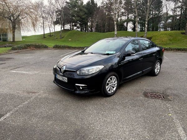 Renault Fluence Saloon, Diesel, 2015, Black