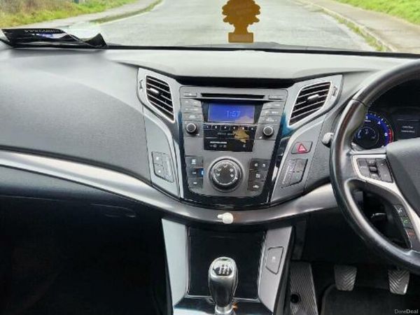 Hyundai i40 Saloon, Diesel, 2013, Silver