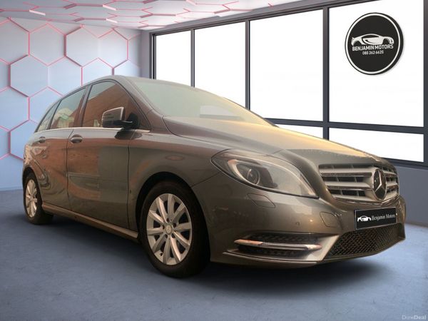 Mercedes-Benz B-Class MPV, Petrol, 2013, Grey