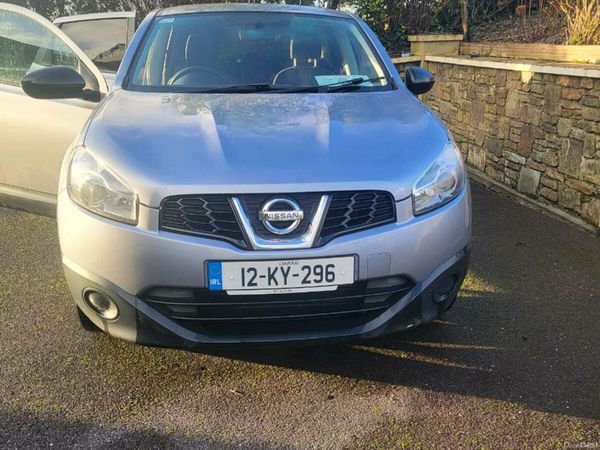 Nissan Qashqai Hatchback, Diesel, 2012, Blue