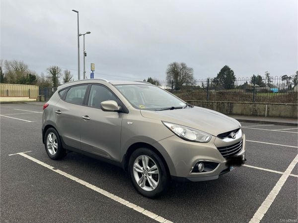 Hyundai ix35 SUV, Diesel, 2011, Silver