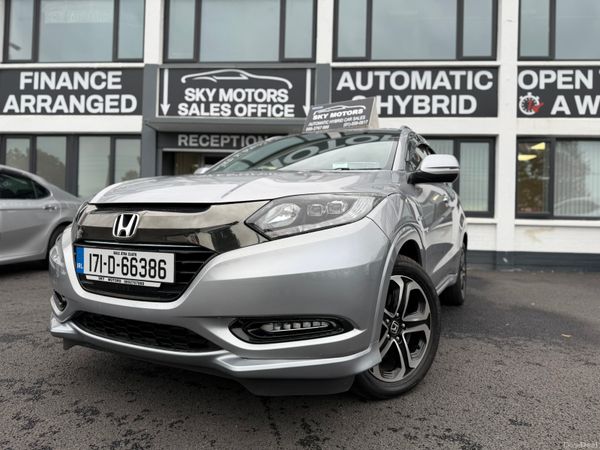 Honda HR-V SUV, Petrol Hybrid, 2017, Silver