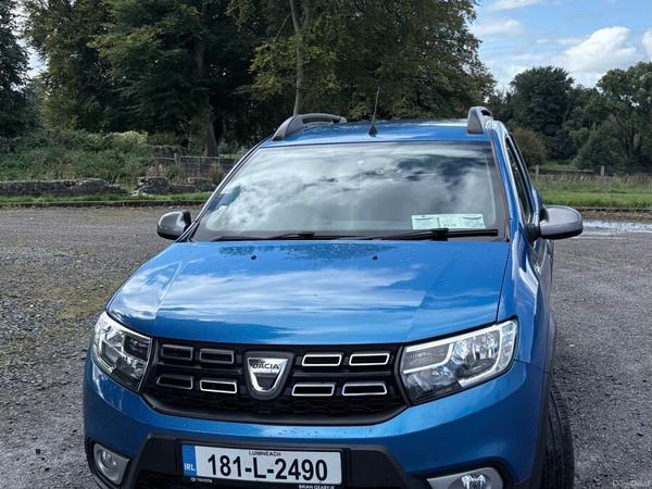 Dacia Sandero Stepway Hatchback, Diesel, 2018, Blue
