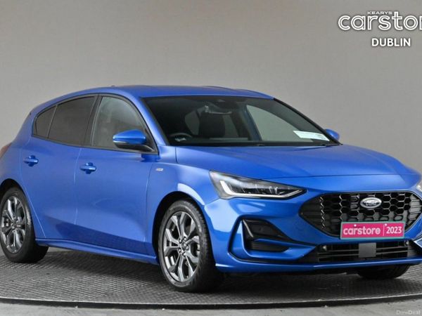 Ford Focus Hatchback, Petrol, 2023, Blue