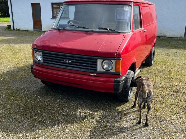 Other Other Van, Petrol, 1982, Red