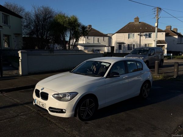 BMW 1-Series Hatchback, Diesel, 2014, White