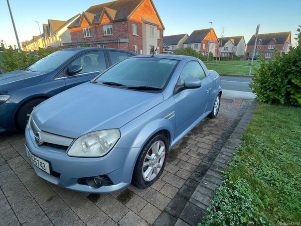 Opel Tigra Convertible, Petrol, 2006, Blue