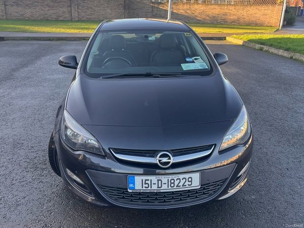 Opel Astra MPV, Petrol, 2015, Black