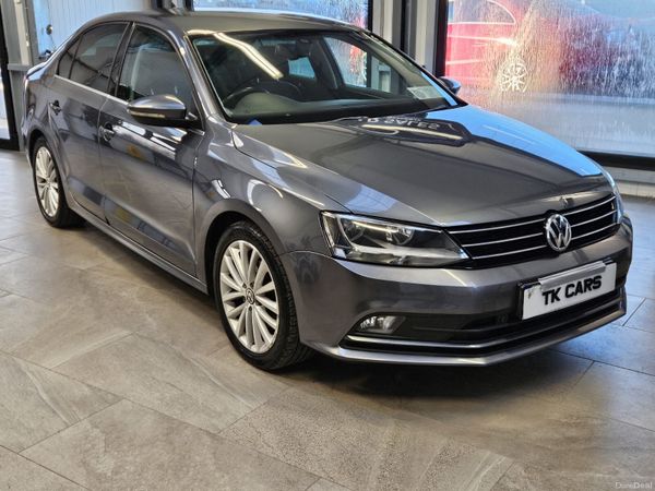 Volkswagen Jetta Saloon, Diesel, 2016, Grey