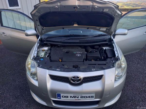 Toyota Auris Hatchback, Diesel, 2008, Silver