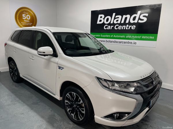 Mitsubishi Outlander SUV, Petrol Plug-in Hybrid, 2018, White