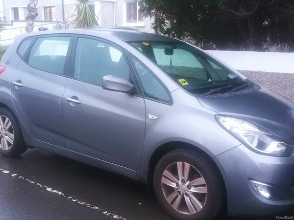 Hyundai ix20 MPV, Petrol, 2015, Grey