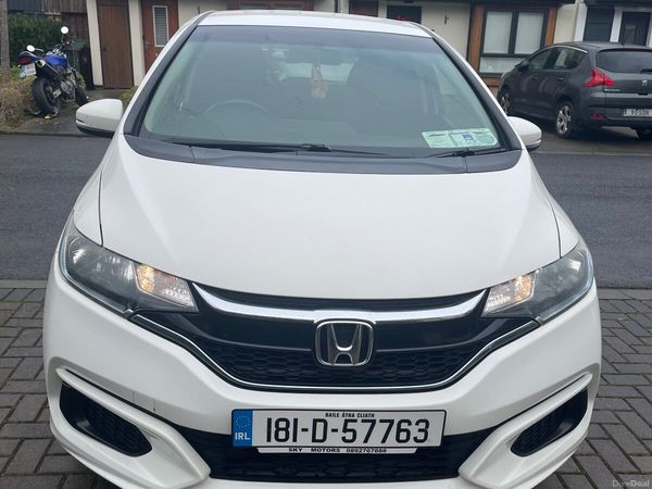Honda Fit Hatchback, Petrol Hybrid, 2018, White