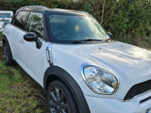 Mini Countryman Hatchback, Petrol, 2011, White