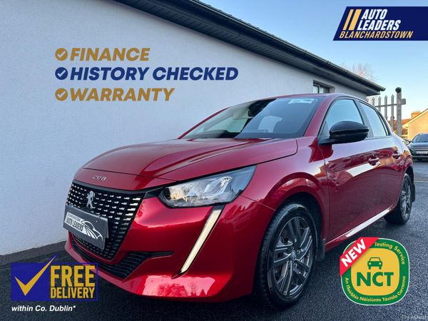 Peugeot 208 Hatchback, Petrol, 2022, Red