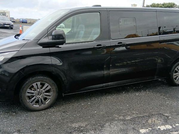 Ford Tourneo Custom MPV, Diesel, 2024, Black