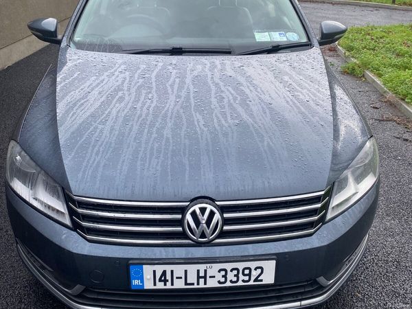Volkswagen Passat Saloon, Diesel, 2014, Grey
