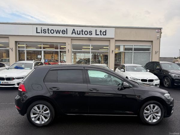 Volkswagen Golf Hatchback, Petrol, 2017, Black