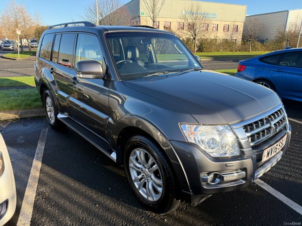 Mitsubishi Pajero SUV, Diesel, 2016, Grey