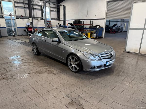 Mercedes-Benz E-Class Coupe, Diesel, 2012, Silver