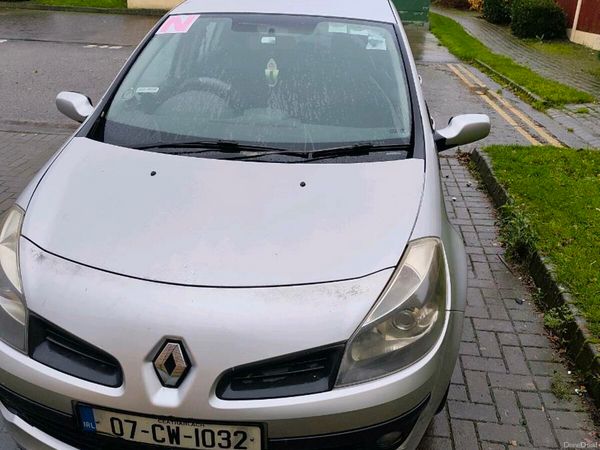 Renault Clio Hatchback, Petrol, 2007, Silver