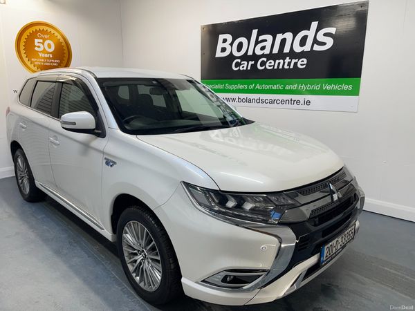 Mitsubishi Outlander SUV, Petrol Plug-in Hybrid, 2020, White