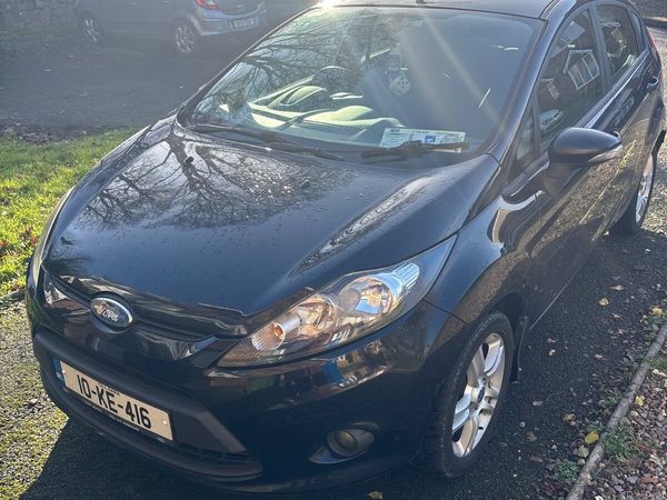 Ford Fiesta Hatchback, Diesel, 2010, Black