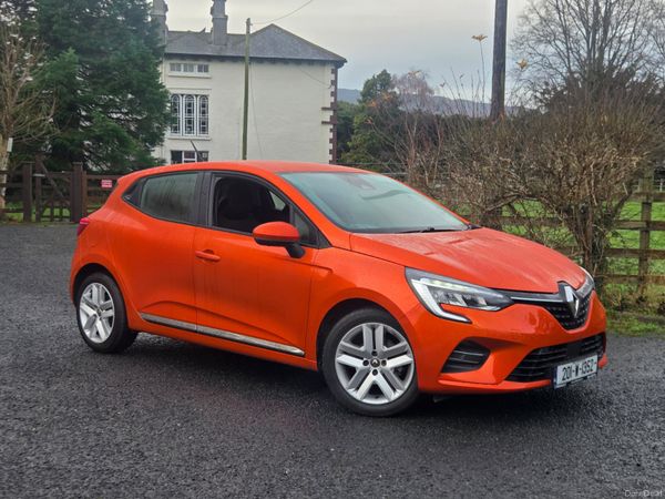 Renault Clio Hatchback, Petrol, 2020, Orange