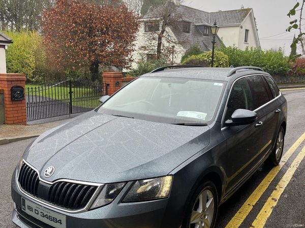 Skoda Octavia Estate, Diesel, 2018, Grey