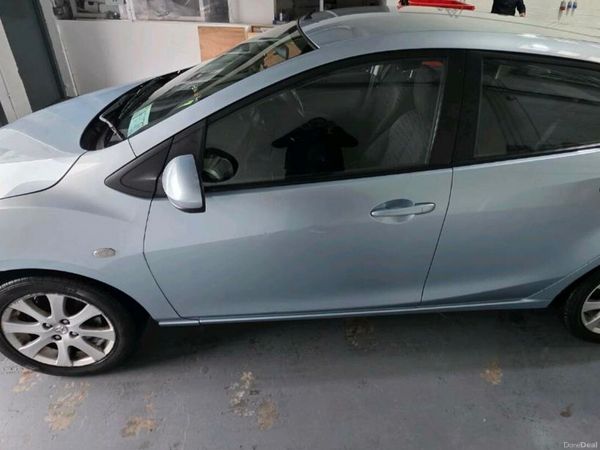 Mazda Mazda2 Hatchback, Petrol, 2010, Blue