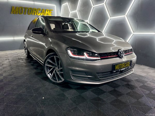 Volkswagen Golf Hatchback, Diesel, 2014, Grey