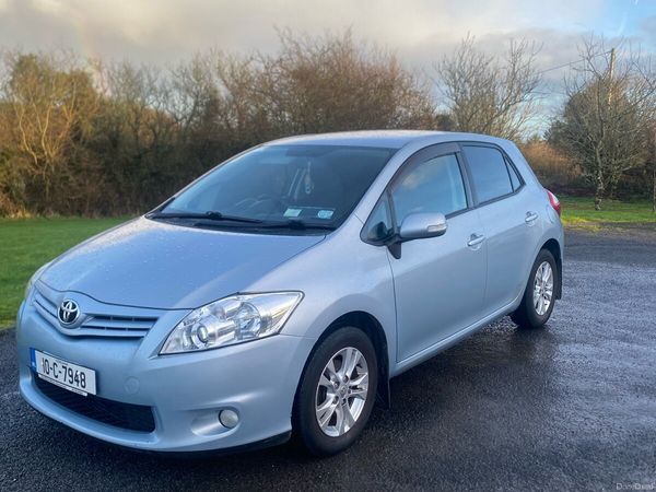 Toyota Auris Hatchback, Petrol, 2010, Blue