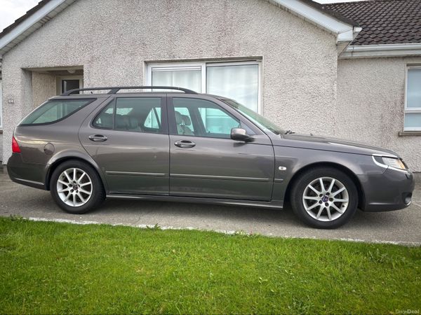 Saab 9-5 Estate, Petrol Hybrid, 2007, Beige