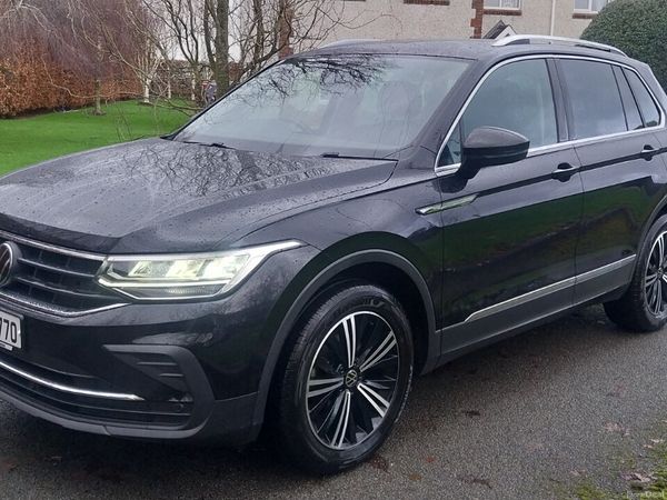 Volkswagen Tiguan SUV, Diesel, 2023, Black