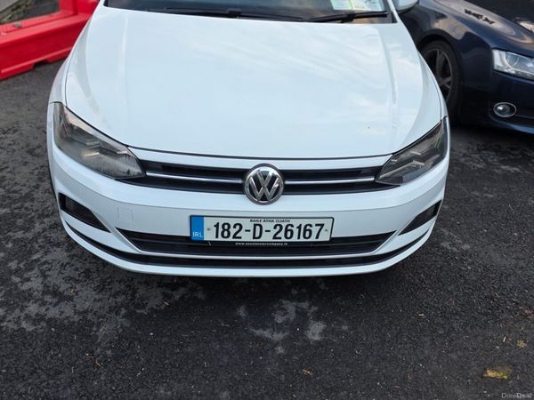 Volkswagen Polo Hatchback, Petrol, 2018, White