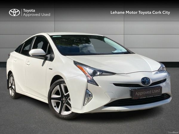 Toyota Prius Hatchback, Petrol Hybrid, 2018, White