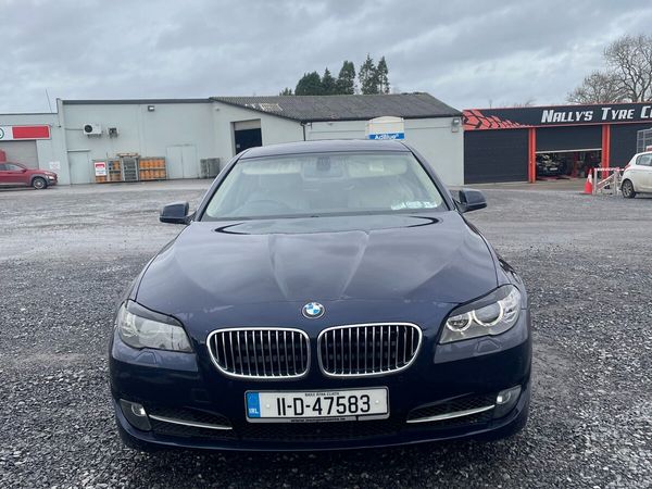 BMW 5-Series Saloon, Diesel, 2011, Blue
