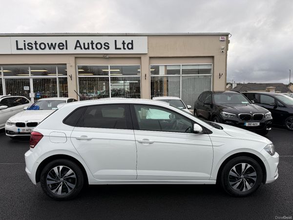 Volkswagen Polo Hatchback, Petrol, 2019, White