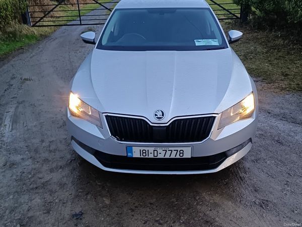 Skoda Superb Saloon, Diesel, 2018, Grey