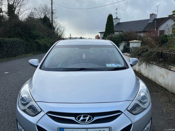 Hyundai i40 Saloon, Diesel, 2013, Silver