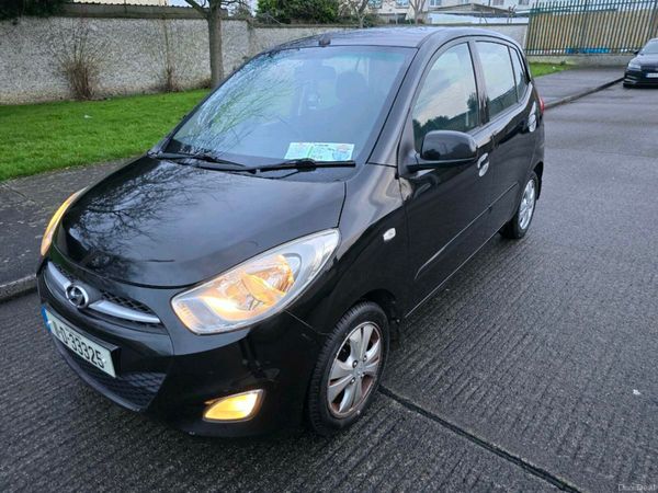 Hyundai i20 Hatchback, Petrol, 2012, Blue