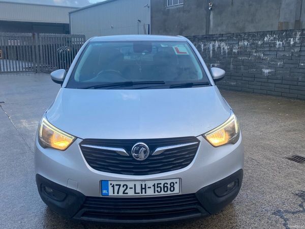 Vauxhall Crossland X Hatchback, Petrol, 2017, Silver