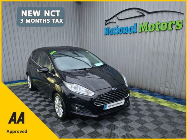 Ford Fiesta Hatchback, Petrol, 2017, Black