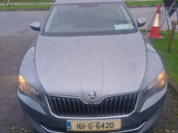 Skoda Superb Hatchback, Diesel, 2016, Grey