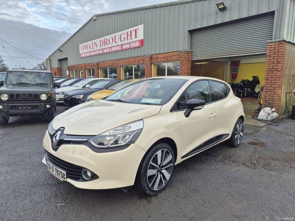 Renault Clio Hatchback, Petrol, 2016, White